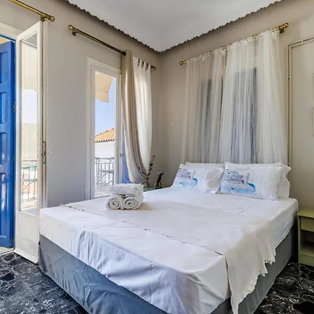 Kalliope's House Skopelos Town
